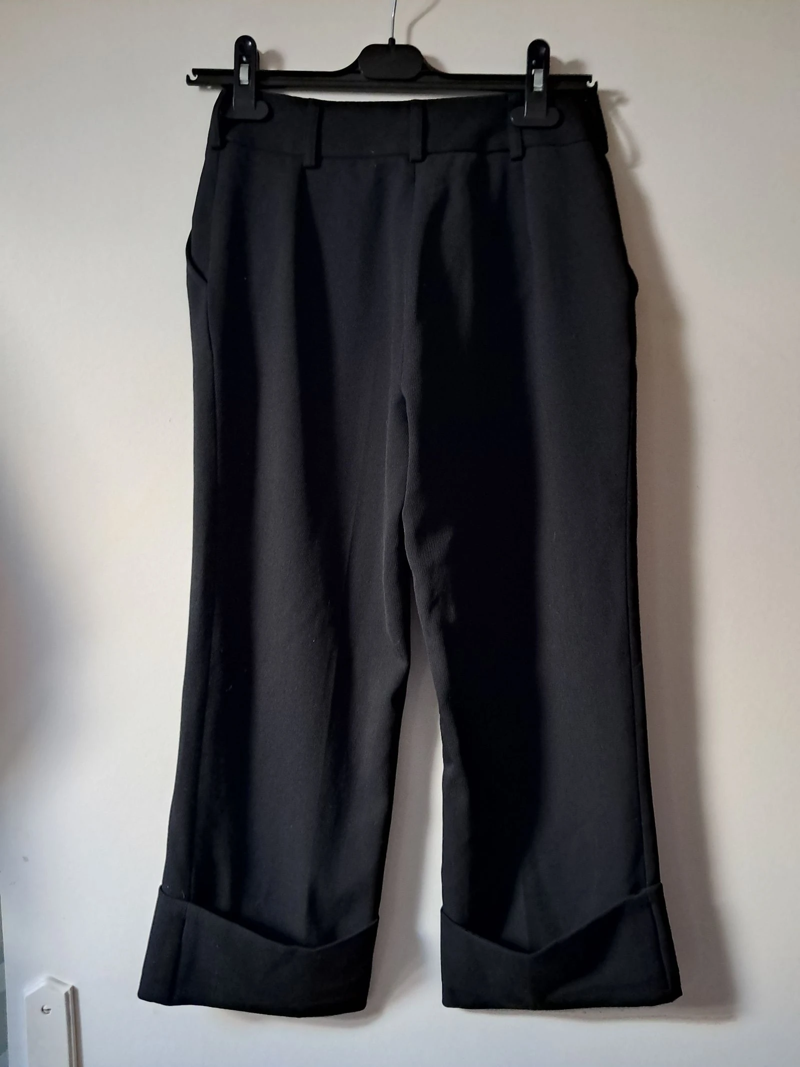 Klassieke korte broek, wijde pijpen. Caroll. Maat S – photo 2
